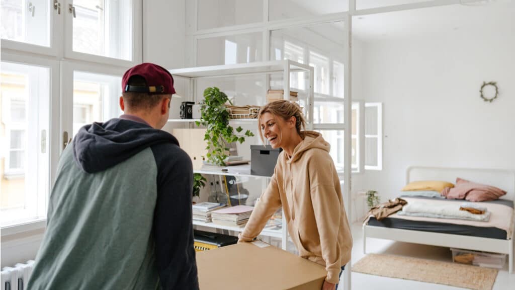 couple moving into an apartment