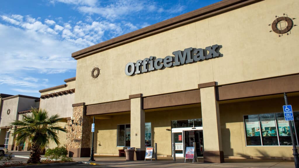 OfficeMax storefront exterior