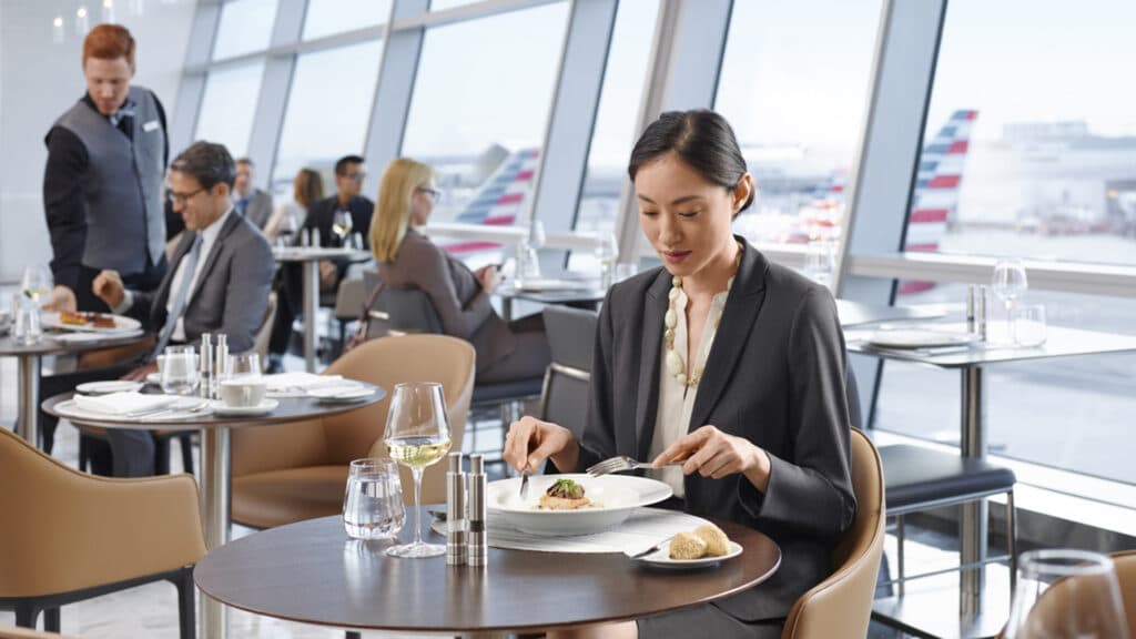 American Airlines flagship dining