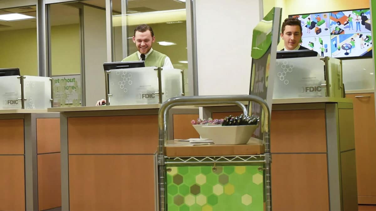 Huntington Bank Promotions Up to 600 in Cash Bonuses