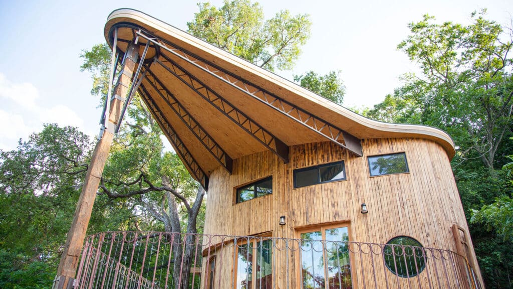 treehouse in Austin, TX