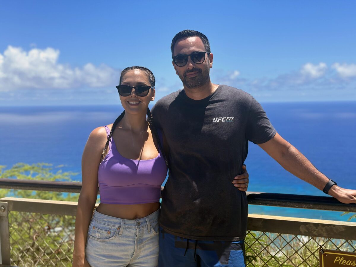 Couple at the top of Diamond Head, Oahu